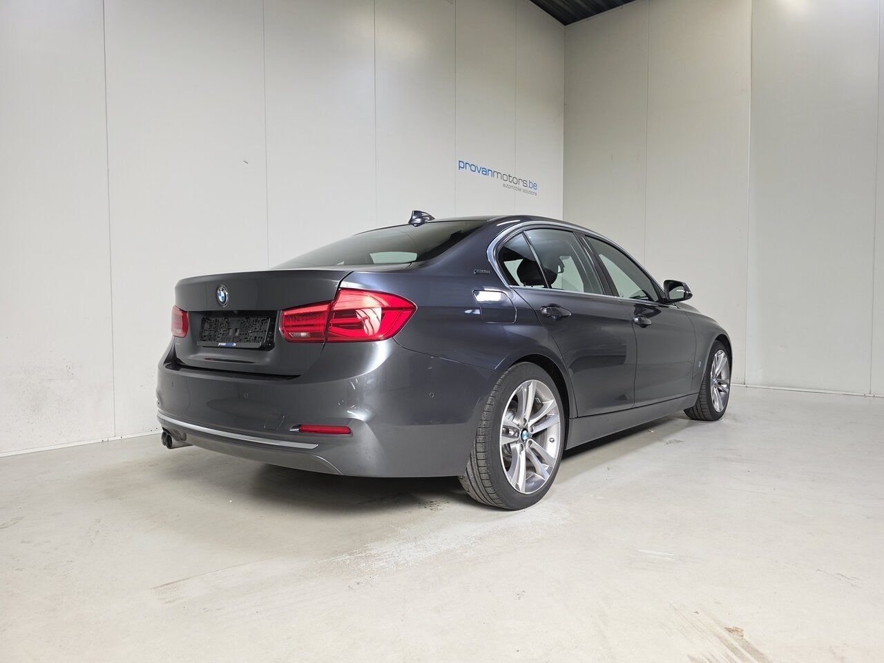 BMW 330 e iPerformance Hybrid Autom. - GPS - Topstaat!, 0 min, 186 kW, Zilver of Grijs, 3 Reeks