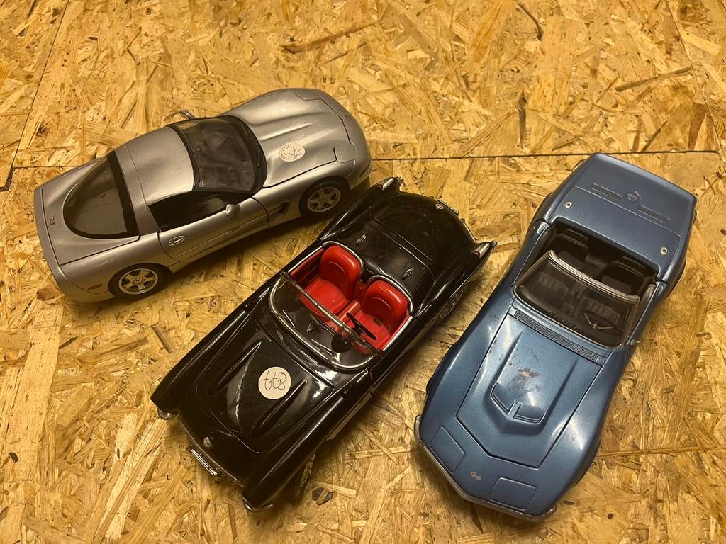 3 metalen auto’s schaalmodel 1/18, Hobby & Loisirs créatifs, Voitures miniatures | 1:18, Enlèvement ou Envoi, Utilisé, Voiture