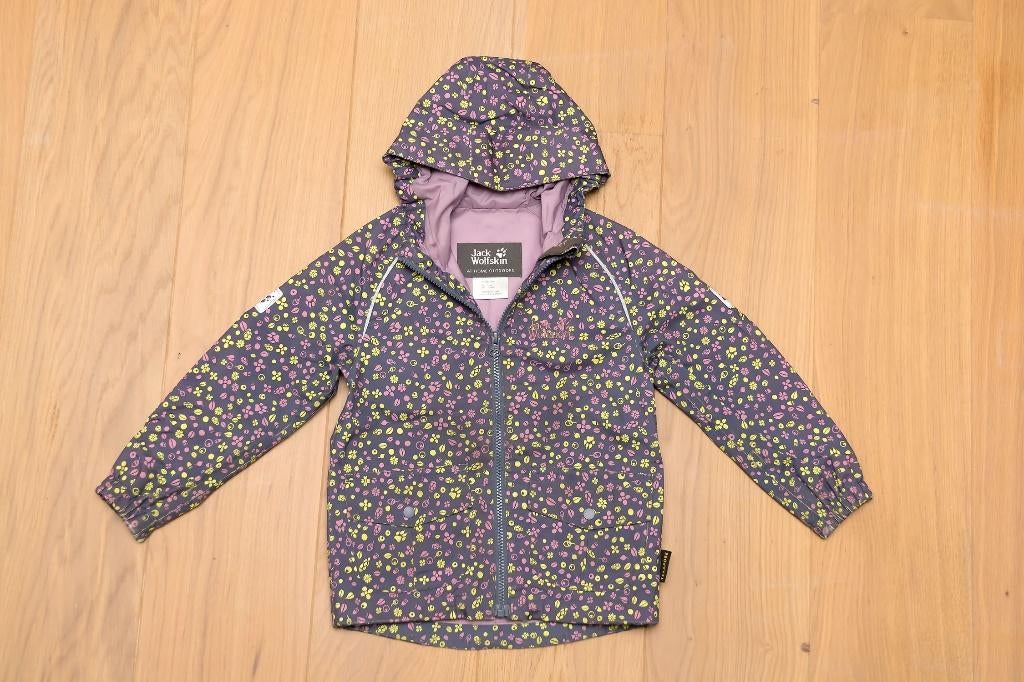 Regenjasje Jack Wolfskin, maat 4 jaar, Kinderen en Baby's, Kinderkleding | Maat 104, Gebruikt, Meisje, Jas, Ophalen of Verzenden