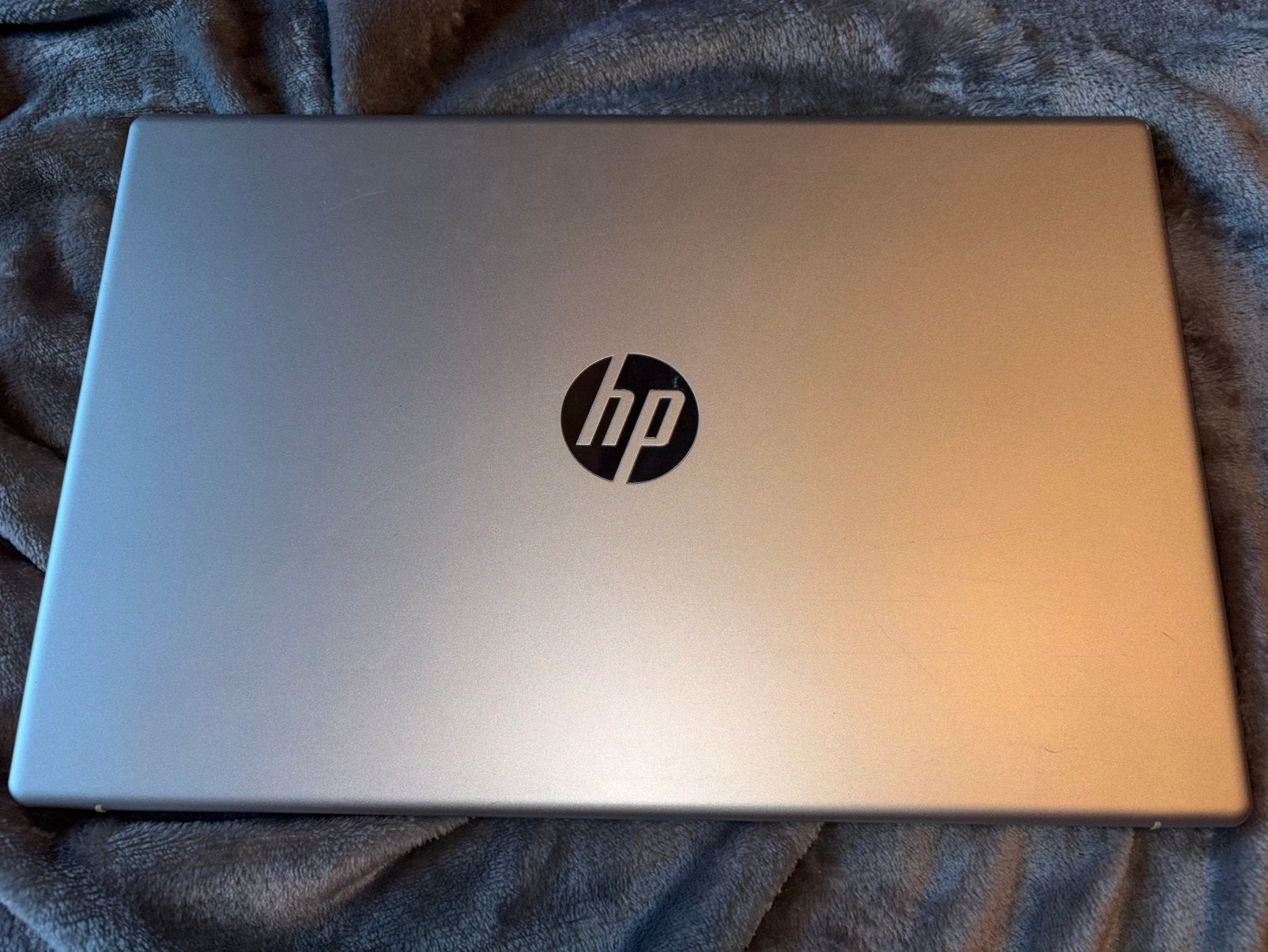 HP laptop 15.6 inc qwerty, Computers en Software, Ophalen, Met videokaart, 8 GB, Zo goed als nieuw
