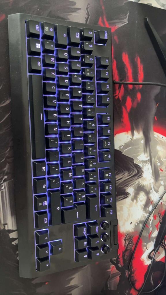RAZER RZ03-05480500-R3F1 BLACKWIDOW V4 TENKEYLESS HYPERS, Enlèvement, Comme neuf, Sans fil