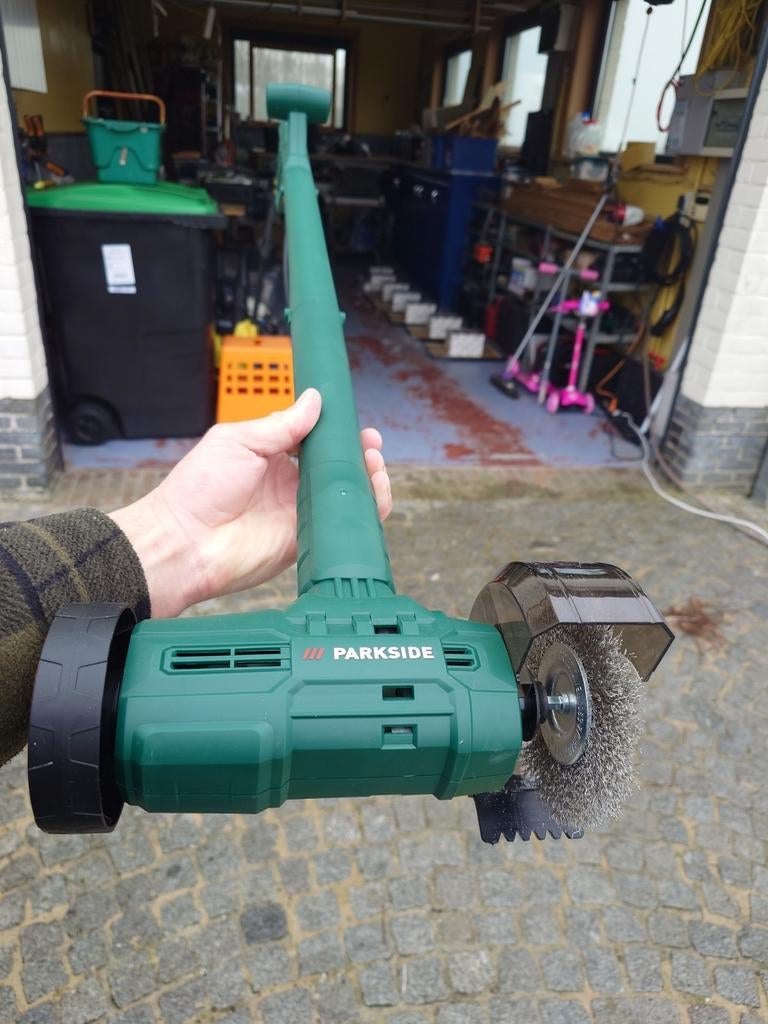Elektrische voegenborstel Parkside in nieuwstaat, Tuin en Terras, Veegmachines, Ophalen of Verzenden, Nieuw, Parkside