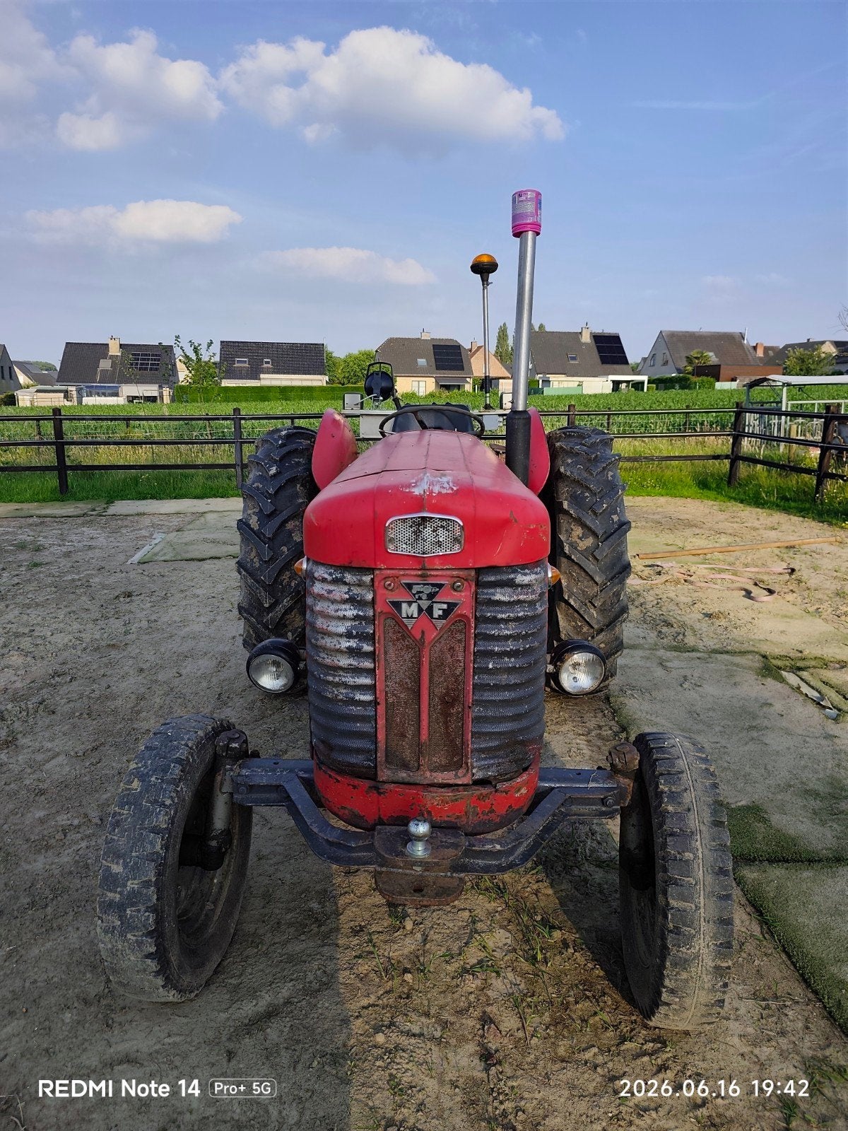 Massey Ferguson 65, Articles professionnels, Agriculture | Tracteurs, Massey Ferguson, Enlèvement