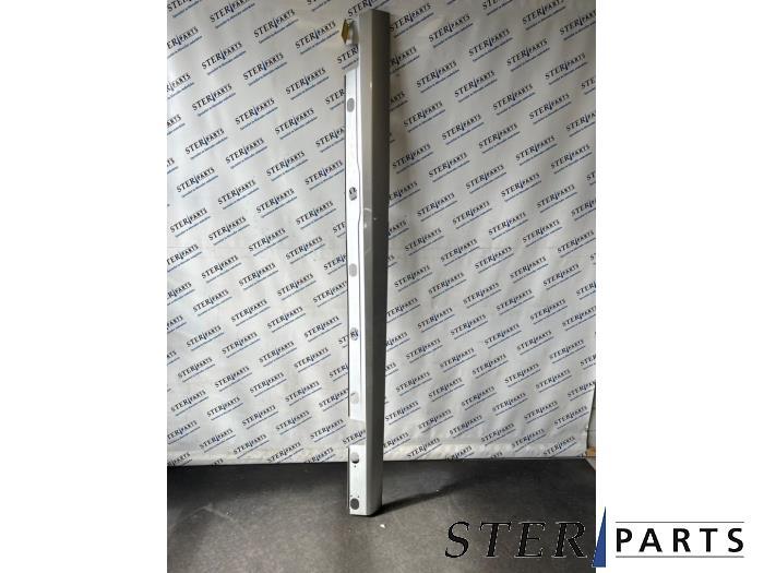 Jupe droite d'un Mercedes S-Klasse (775), 3 mois de garantie, Utilisé, -, -
