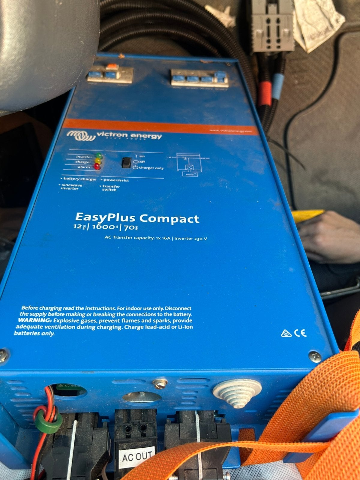 Victron energy easyplus compact 12/1600/70, Ophalen, Nieuw