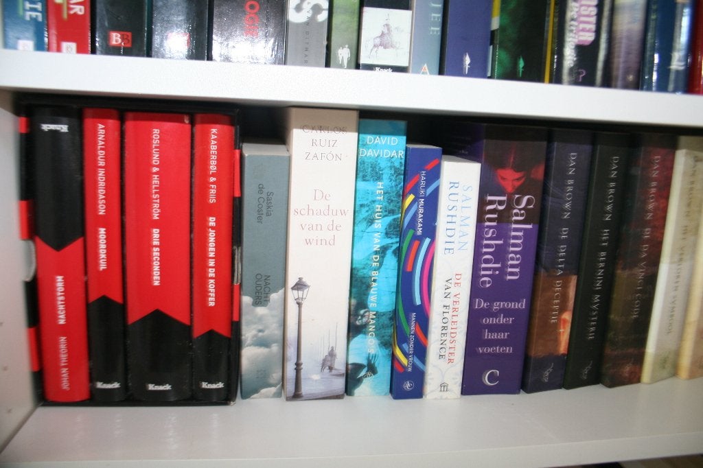 Collectie boeken Thrillers R25, Enlèvement