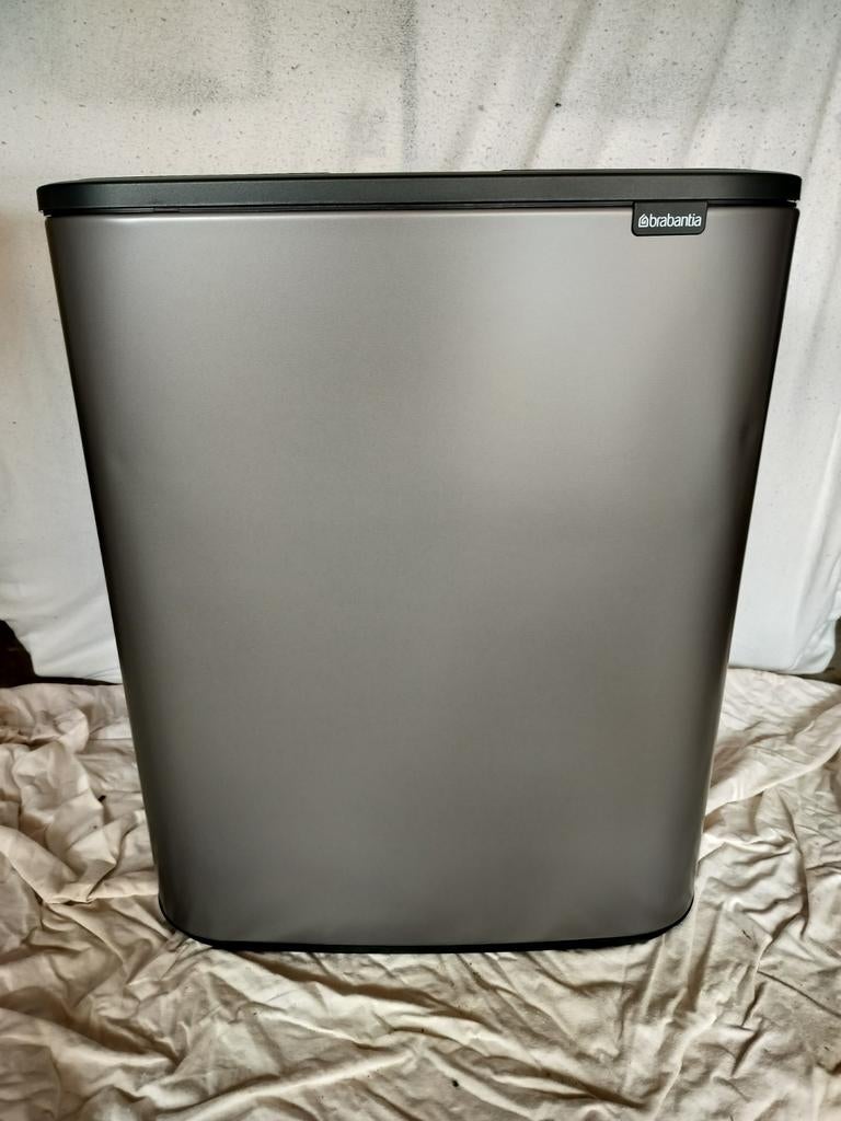 Brabantia Touch Platinum 60 liter NIEUW!, Huis en Inrichting, 50 tot 75 cm, Nieuw, 40 liter of meer, Ophalen of Verzenden