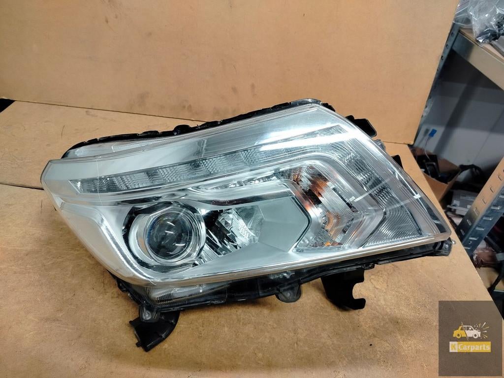 Nissan Navara IV D23 Xenon LED Heldere rechterlamp, Auto-onderdelen, Takashima 1-chome 1-1
220-8686  Yokohama, NISSAN_SR@mail.nissan.co.jp