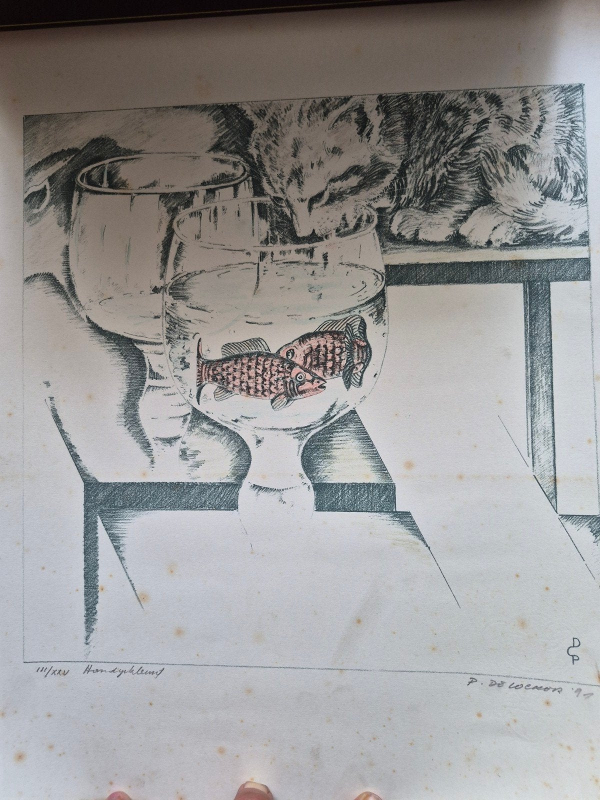 Handgekleurde Ets ‘Kat en Vissen’ – Paul De Cocker – 3/25, 43 cm, Ophalen of Verzenden, Flora en Fauna, Met monogram