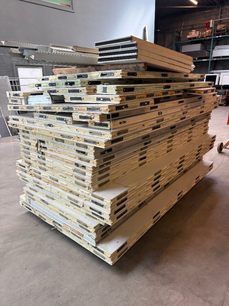 sandwichpanelen - geïsoleerde tussenwanden en deuren, Ophalen, Gebruikt