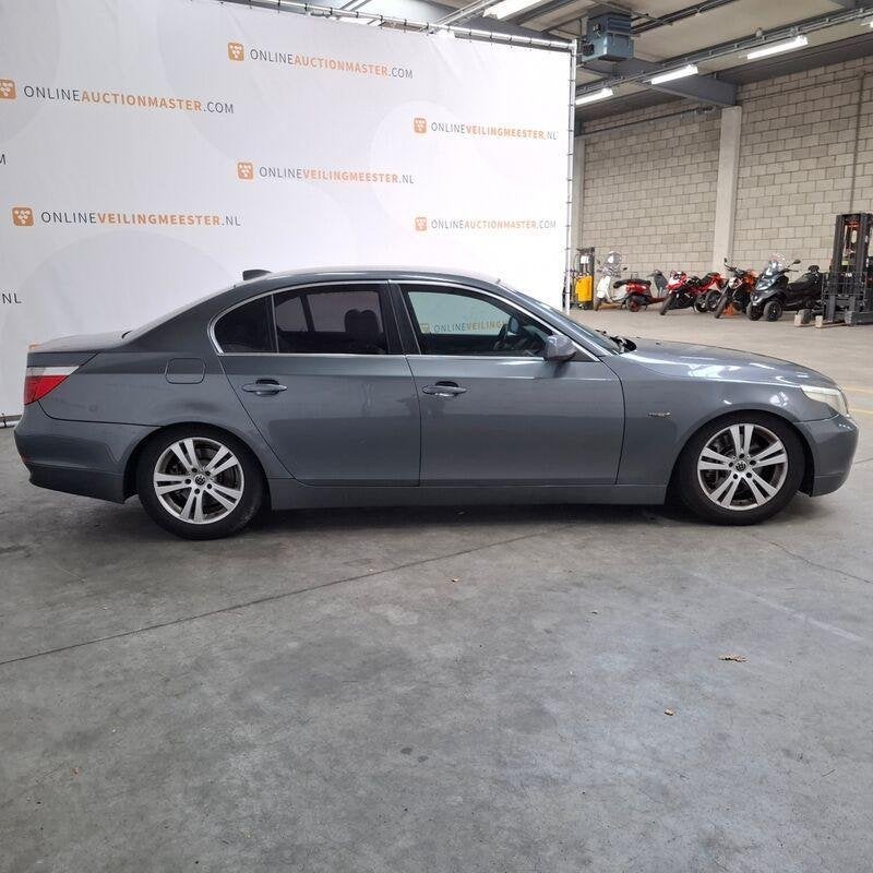 Personenauto, BMW, 5-serie, 520i Executive, 2004, Auto's, 4 deurs, Achterwielaandrijving, Bedrijf, Nieuw