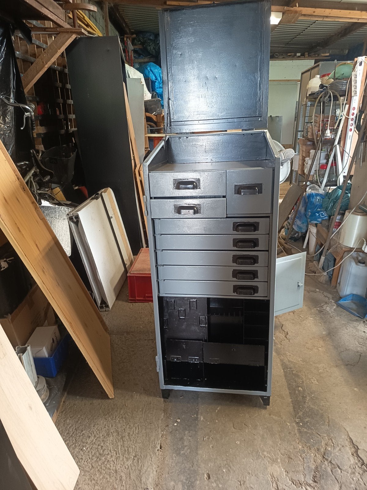 Meuble d'atelier en fer, Enlèvement ou Envoi