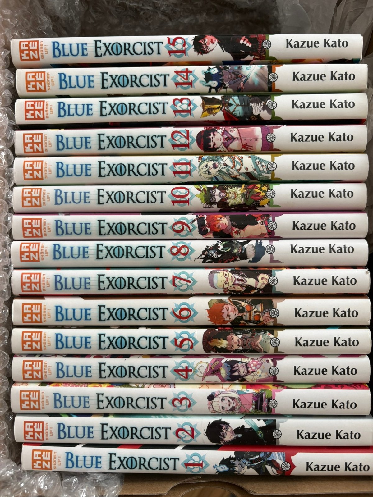 Blue Exorcist 1 a 15, Boeken, Ophalen