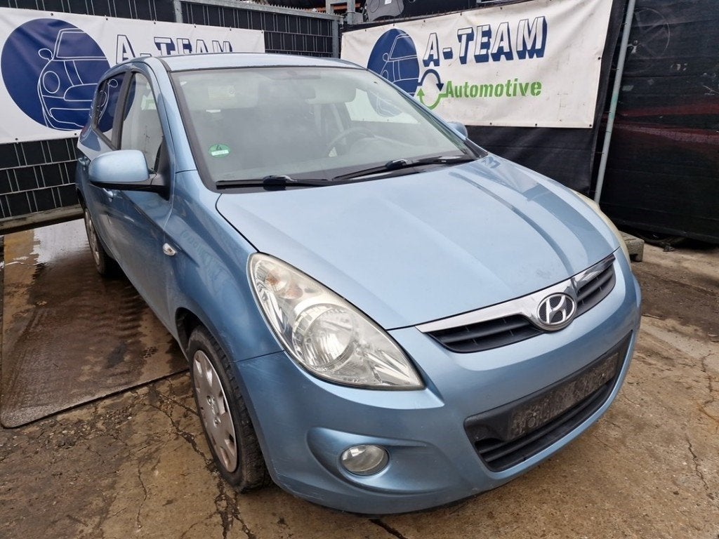 FUSEE AVANT DROITE Hyundai i20 (01-2008/12-2015), Hyundai Motor Deutschland GmbH, Kaiserleipromenade 5
63067  Offenbach am Main, DE