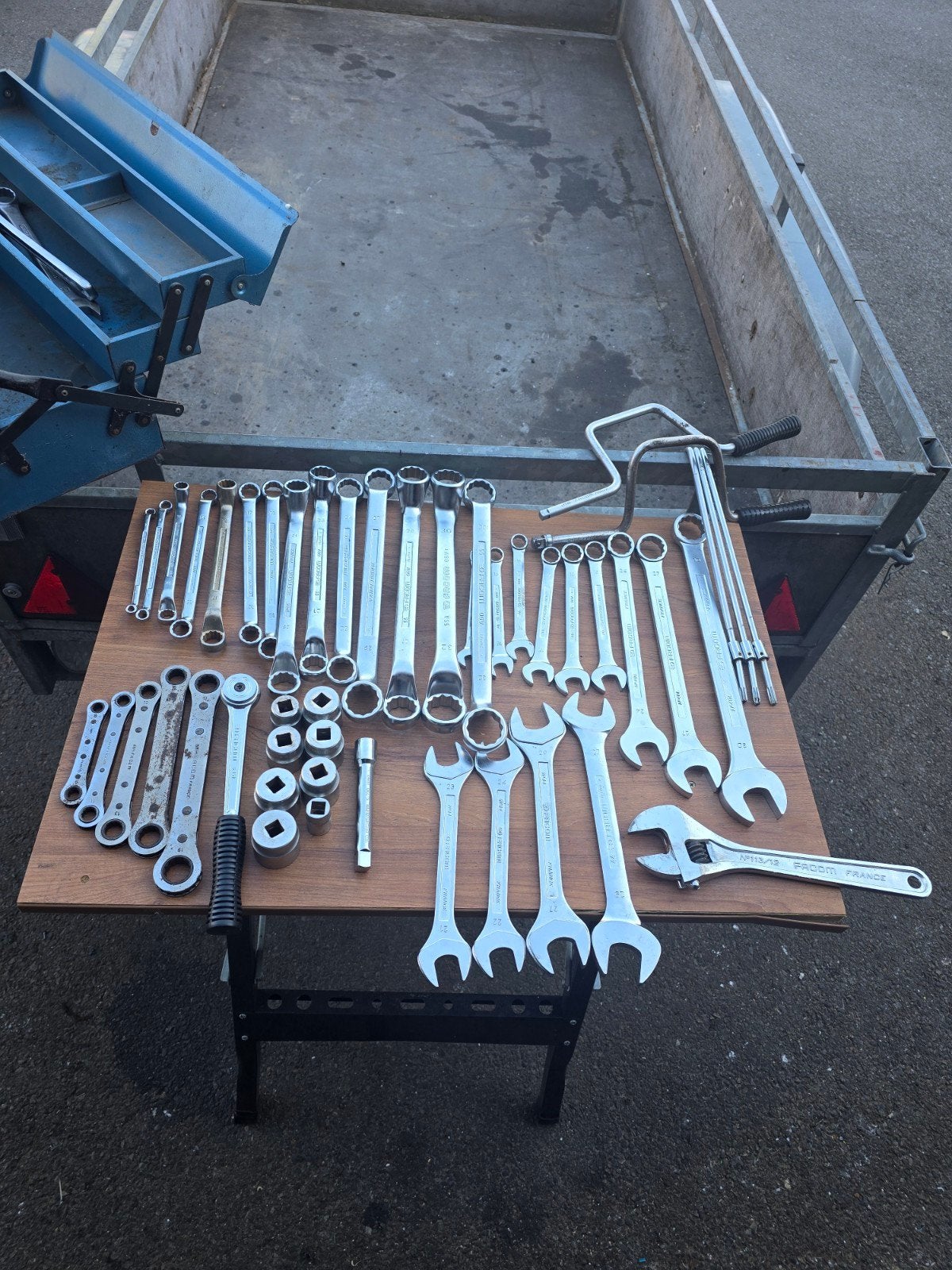 sleutels FACOM, Ophalen, Facom