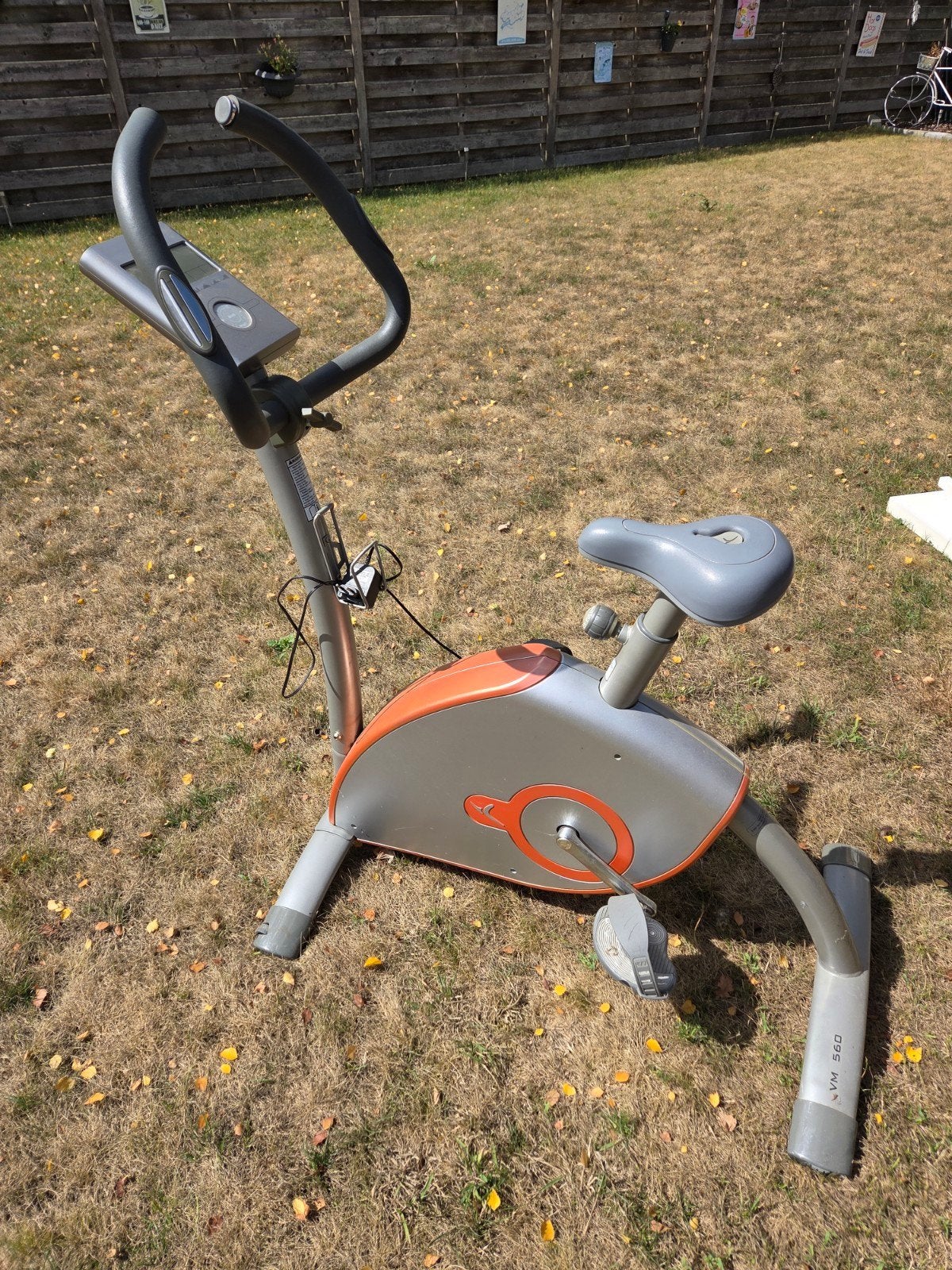 Hometrainer Domyos VM 560 in zeer goede staat, Sport en Fitness, Ophalen, Hometrainer