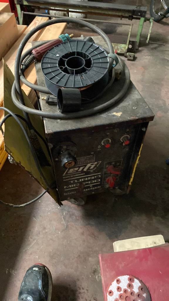 Half automaat, Enlèvement, Utilisé