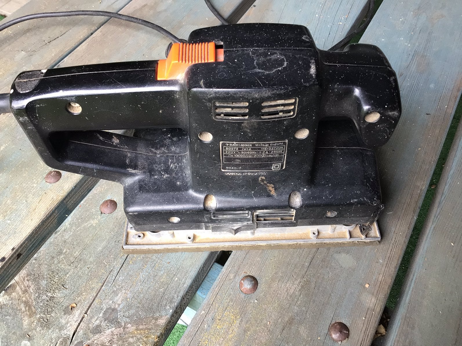 Trilschuurmascine Black&Decker, Ophalen, Gebruikt, Vlakschuurmachine