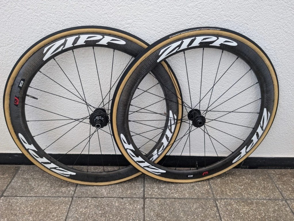 Zipp 303 Firecrest 28, Fietsen en Brommers, Fietsonderdelen, Gebruikt, Wiel, Carbon, Gravelbike, Racefiets, Ophalen of Verzenden