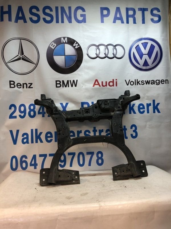 Mercedes GLA-A-CLA  Subframe, Auto-onderdelen, Gebruikt, -, -, Ophalen of Verzenden