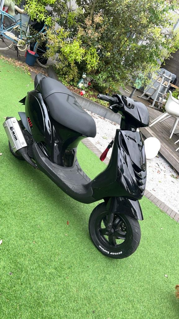 Piaggio zip 125cc, Motoren, Particulier, Nieuw, Scooter