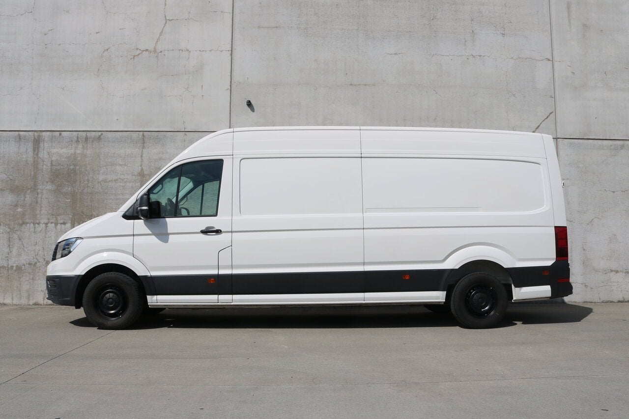 Volkswagen Crafter 2.0 TDI 14.3 m dsg new model, Autos, Camionnettes & Utilitaires, Achat, Entreprise, 3 places, 131 kW