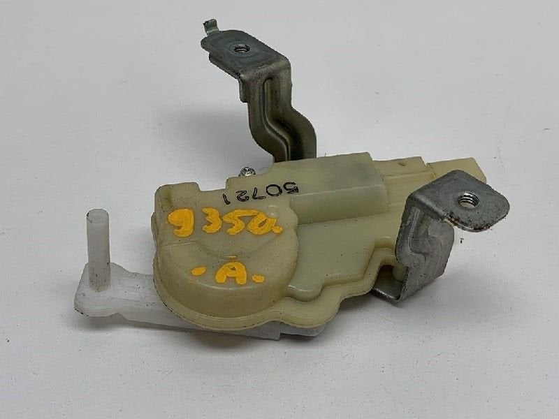 CENTRALE VERGRENDELING MOTOR Toyota Yaris II (P9), Auto-onderdelen, Gebruikt, Toyota
