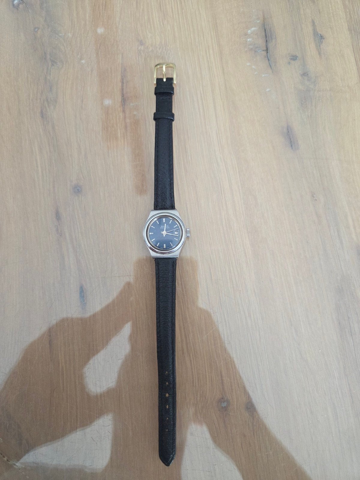 Roma horloge dames, Ophalen