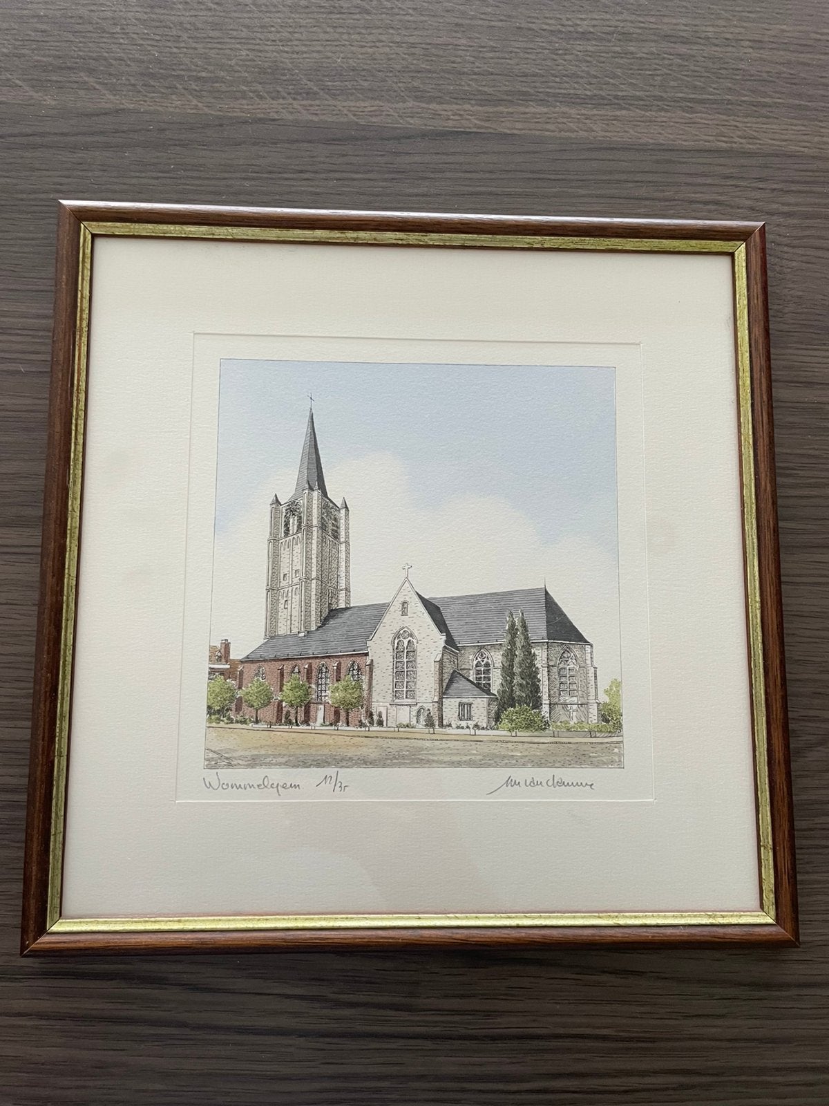 Gesigneerde en genummerde zeefdruk van kerk, Antiek en Kunst, Kunst | Etsen en Gravures, Zeefdruk, Genummerd, Architectuur, Ophalen of Verzenden