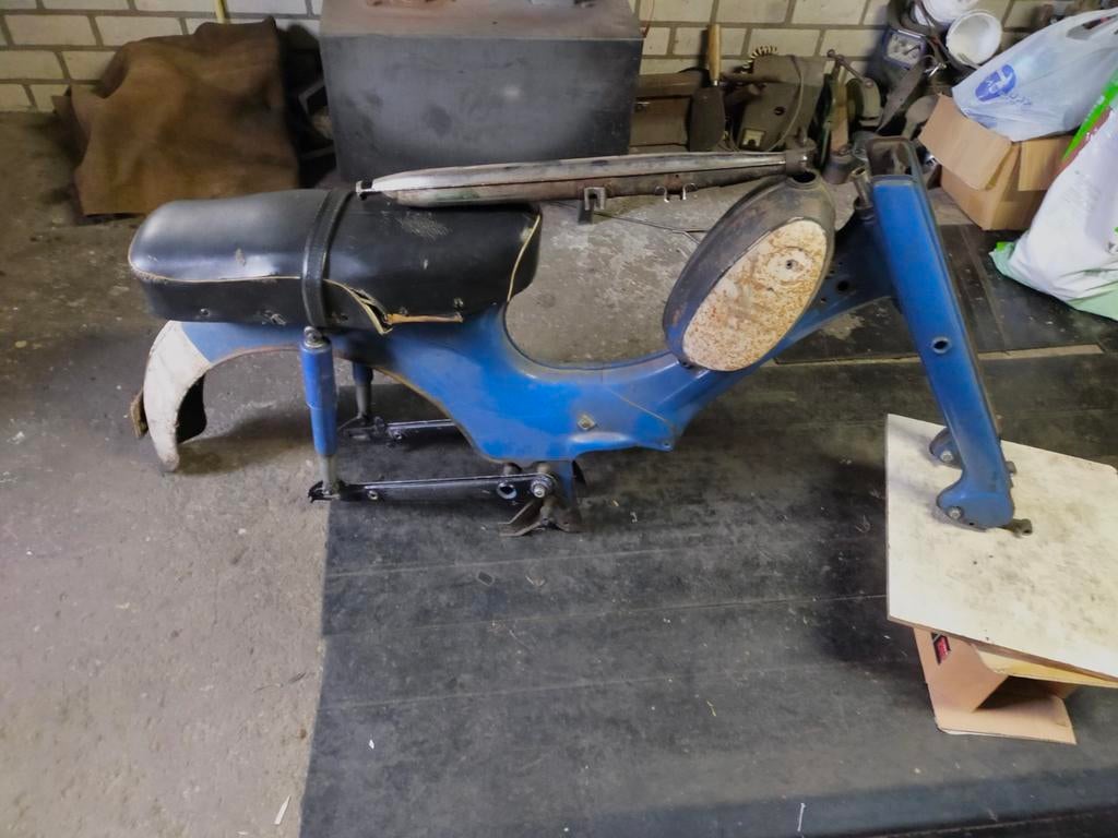 Te koop Honda C310, Fietsen en Brommers, Ophalen