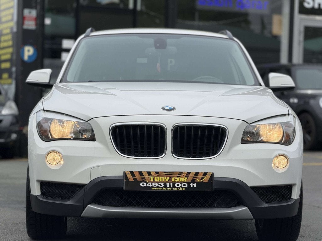 BMW X1 X1 2.0i sDrive18*CLIMA*BT*USB*JANTES*GARANTIE 12M, Auto's, X1, Lichtsensor, 4 cilinders, Bedrijf