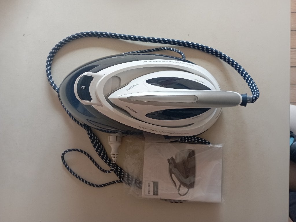 Stoomgenerator Philips GC9622, Elektronische apparatuur, Ophalen of Verzenden, Zo goed als nieuw, Strijkijzer met snoer