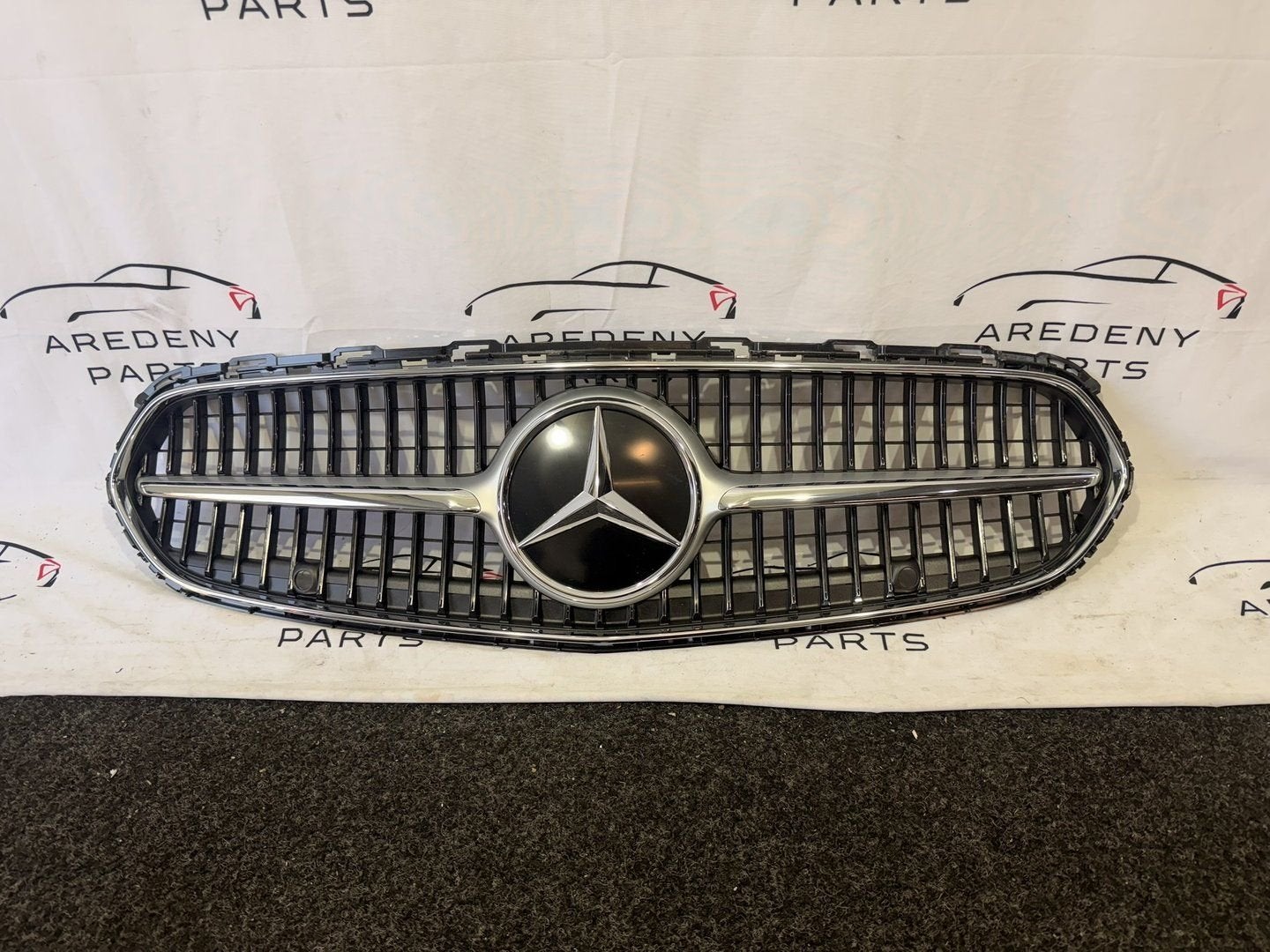 Mercedes C Klasse W206 Grille Grill PDC Chrome A2068883800, Utilisé, -, -, Enlèvement ou Envoi