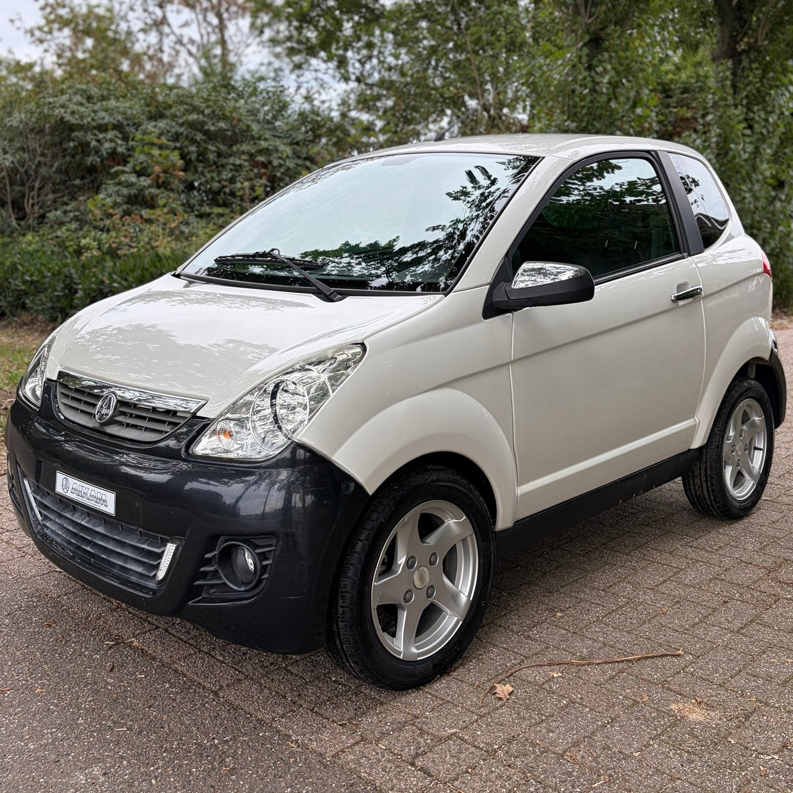 Aixam City | 2011 | 23 000 km | Carbone | TVA incluse, Divers, Autres marques, 46 km ou plus, Enlèvement ou Envoi, 16 km/h ou plus