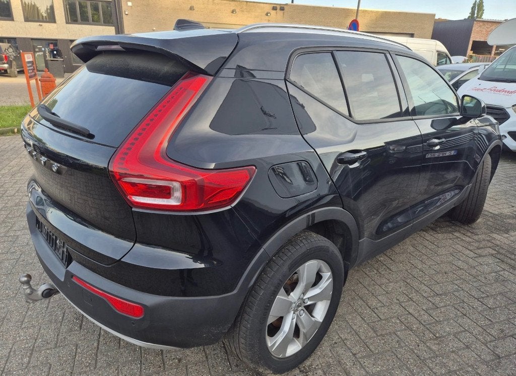 Volvo XC40 | Benzine | Motorprobleem, Gebruikt, Euro 6, Leder en Stof, Zwart