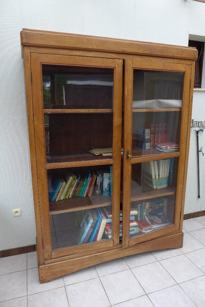 Houten kast, Enlèvement