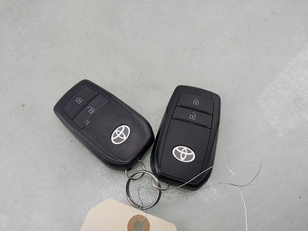 CLE Yaris IV (P21 / PA1 / PH1) (|8990HK0052|89072K0031|), Kundenbetreuung@toyota.de, Toyota, Utilisé, Toyota-Allee 2
50858  Köln, DE