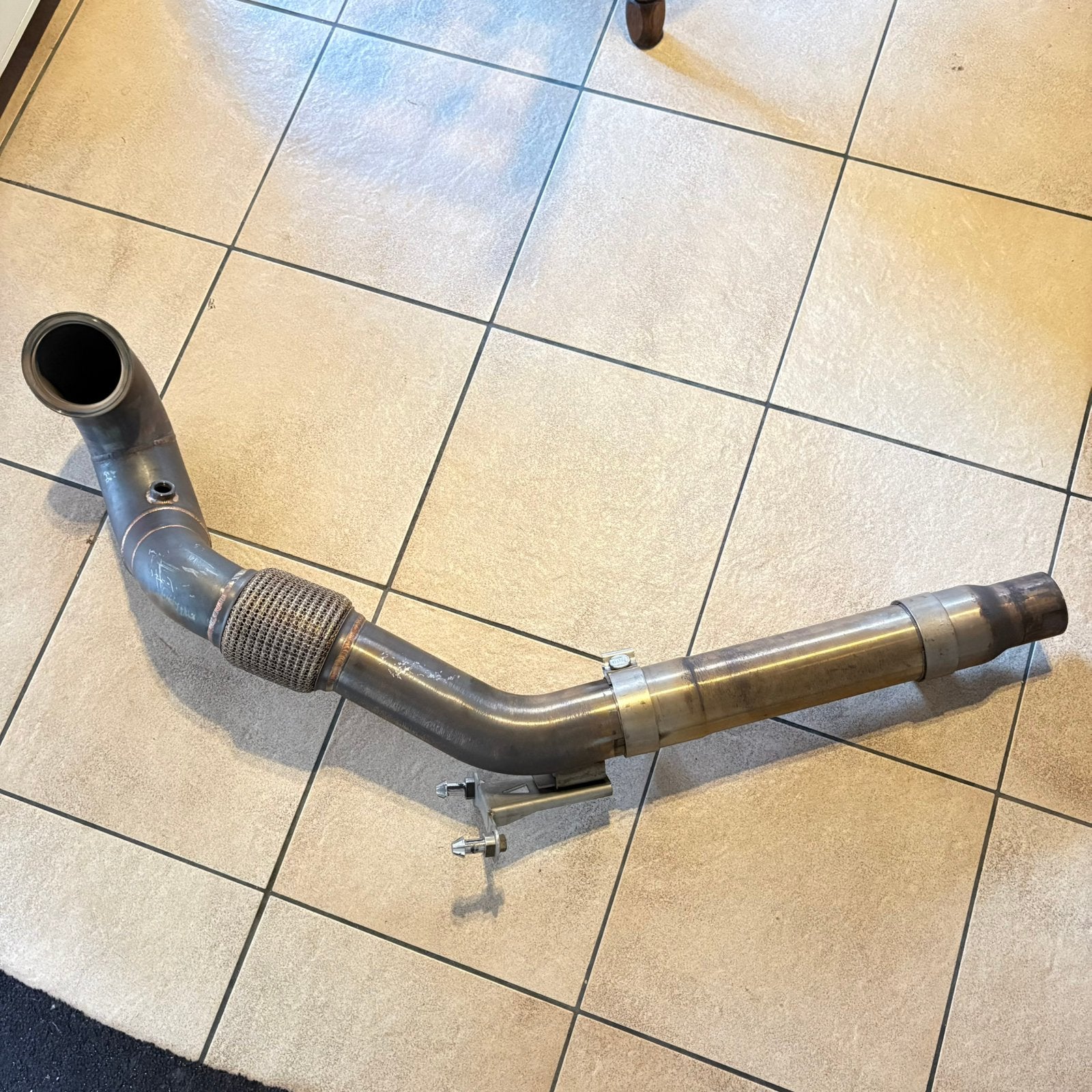 Custom 3” Downpipe – EA888 Gen3 2.0 TSI, Ophalen