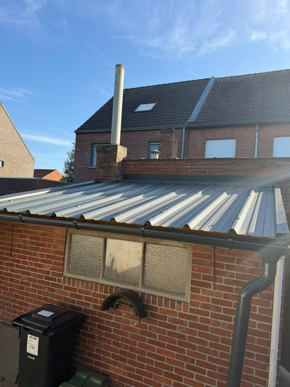Dakplaten met isolatie, Ophalen, Zo goed als nieuw