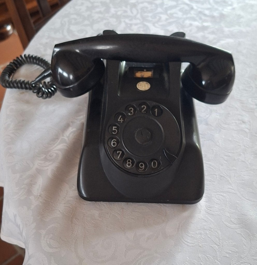 Oude telefoon, Telecommunicatie, Ophalen, Gebruikt