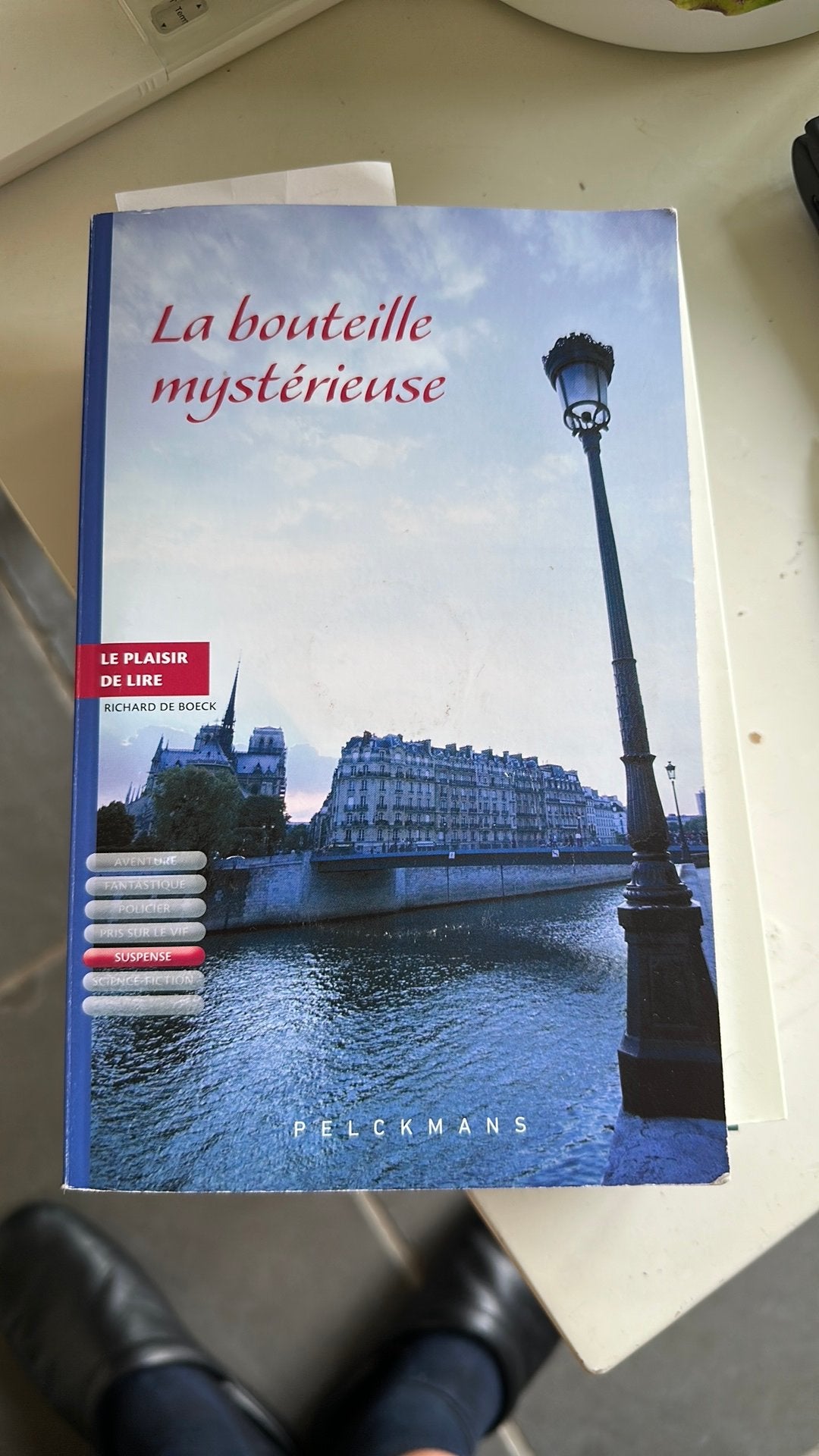 Franse schoolboek La bouteille mysterieuse, Ophalen of Verzenden, Gelezen, Frans