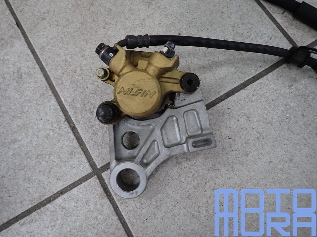 Achterremklauw voor de  Honda CBR600RR 2003 - 2004 PC37 remk, Motos, Pièces | Honda, Utilisé, Enlèvement ou Envoi