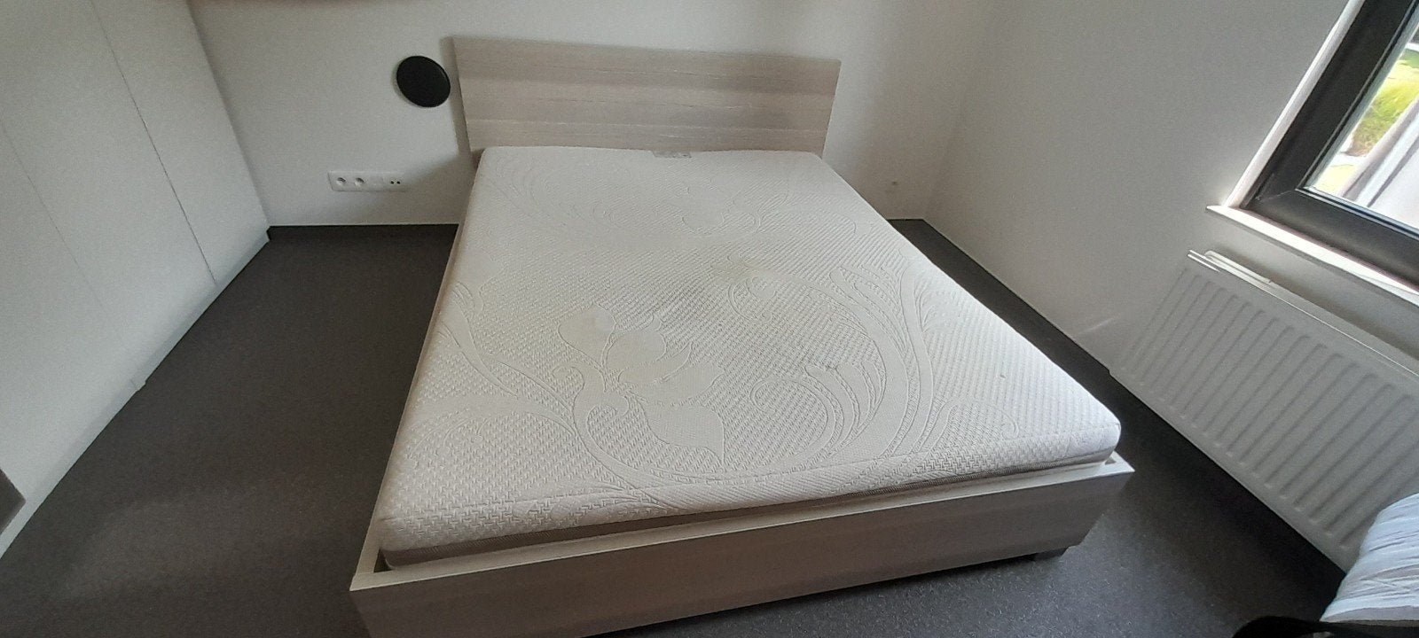 Lit 160 x 200 en parfait état., Maison & Meubles, Enlèvement, Deux personnes, 200 cm, 160 cm