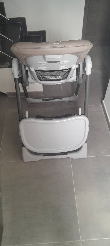 Chaisse haute bebe, Enlèvement, Utilisé, Autres types, Ceinture(s)