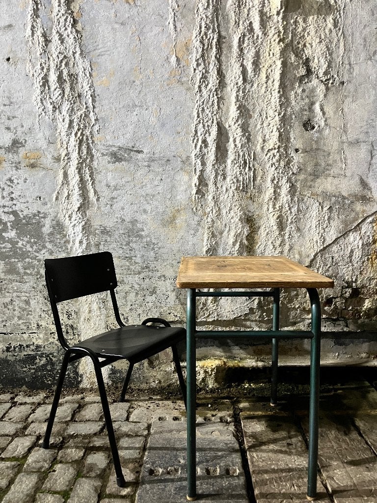 Polly revient au noir (16 en stock) | réorganiser la chaîne