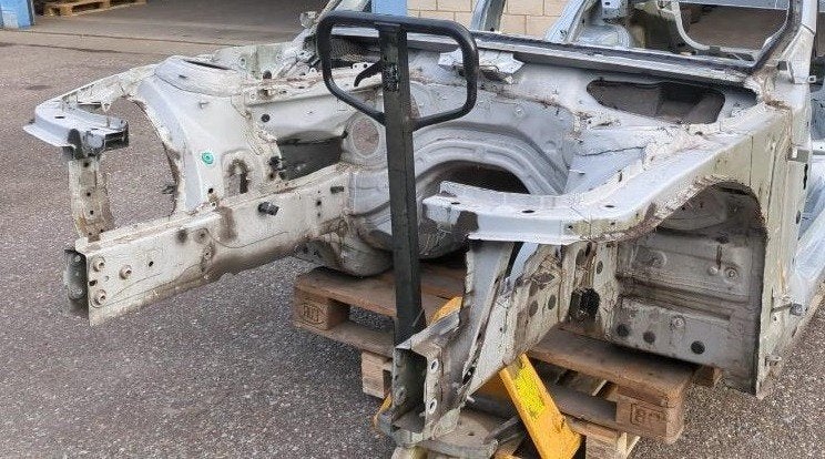 Carrosserie vide bmw f2x f3x - pour couper., Droite, Garde-boue, Enlèvement, Utilisé