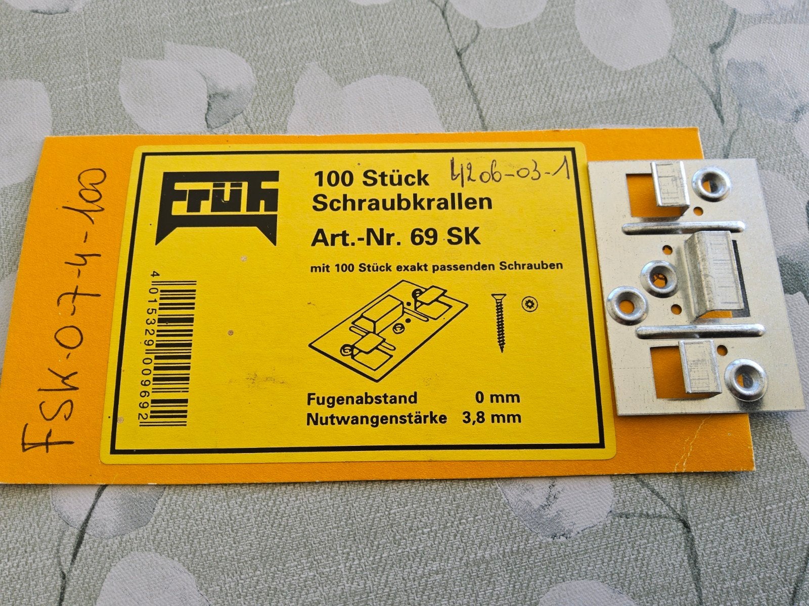 Heeft er iemand deze Clips voor parador plafond nog liggen,, Doe-het-zelf en Bouw, Ophalen