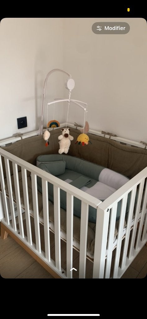 Parc bébé blanc en bon état, Enfants & Bébés, Enlèvement, Utilisé, Carré, Réglable en hauteur