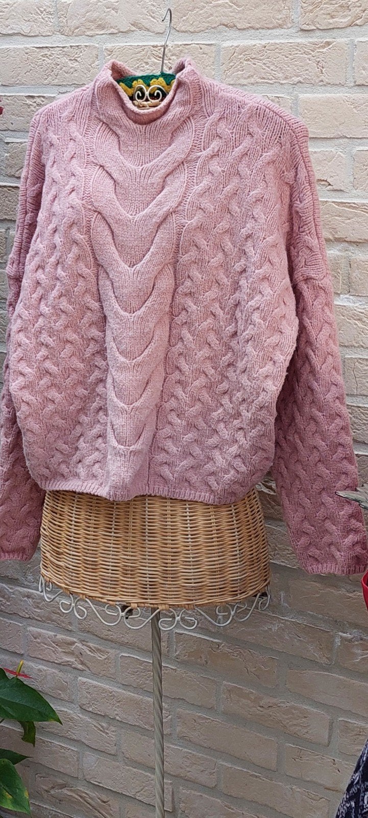 warme trui 62cm van oksel tot oksel, Vêtements | Femmes, Enlèvement ou Envoi, Porté, Autres couleurs