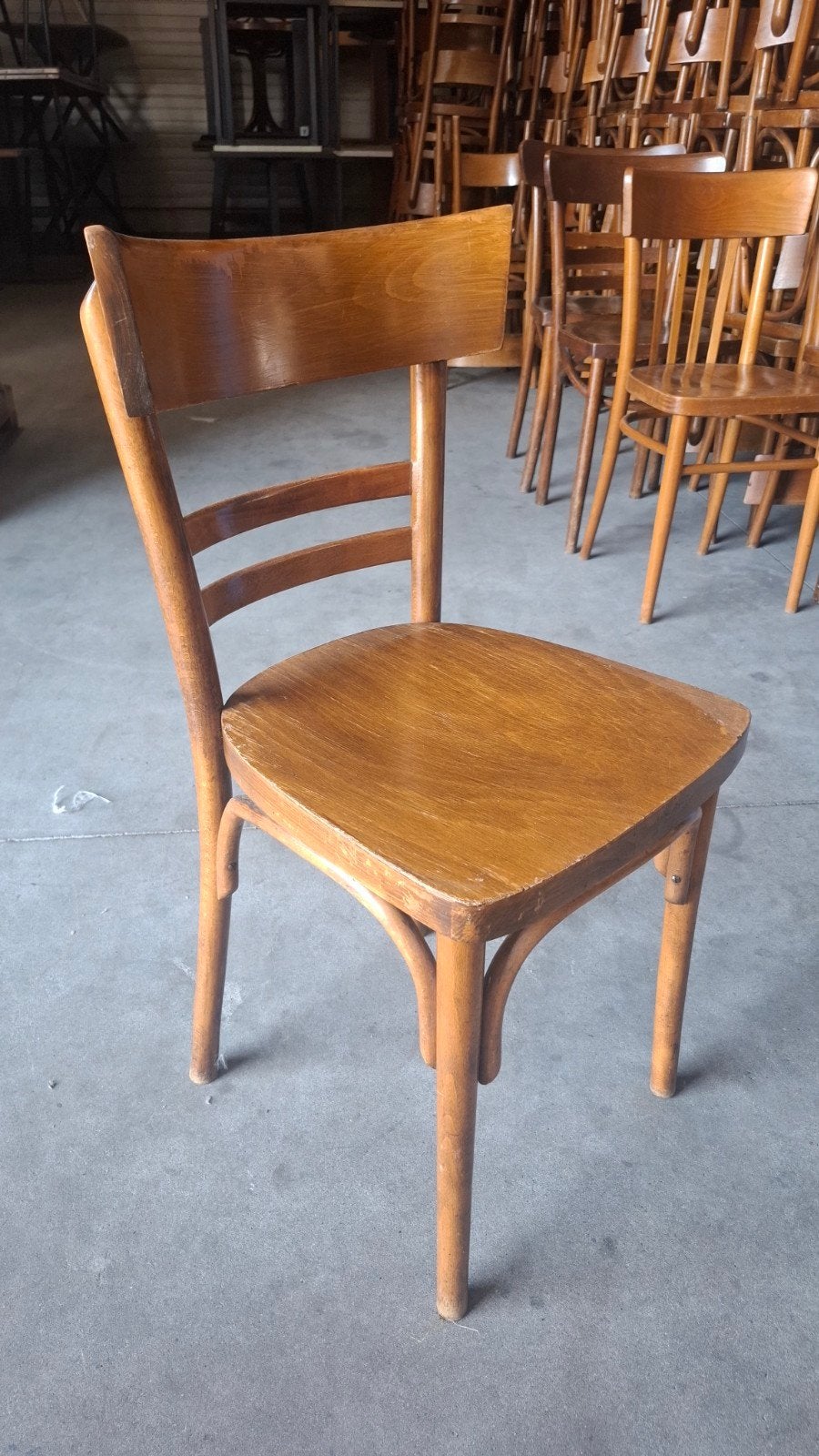 64 thonet cafe bistro vintage partij stoelen bentwood horeca, Gebruikt, Bruin, Ophalen of Verzenden, Vijf, Zes of meer stoelen